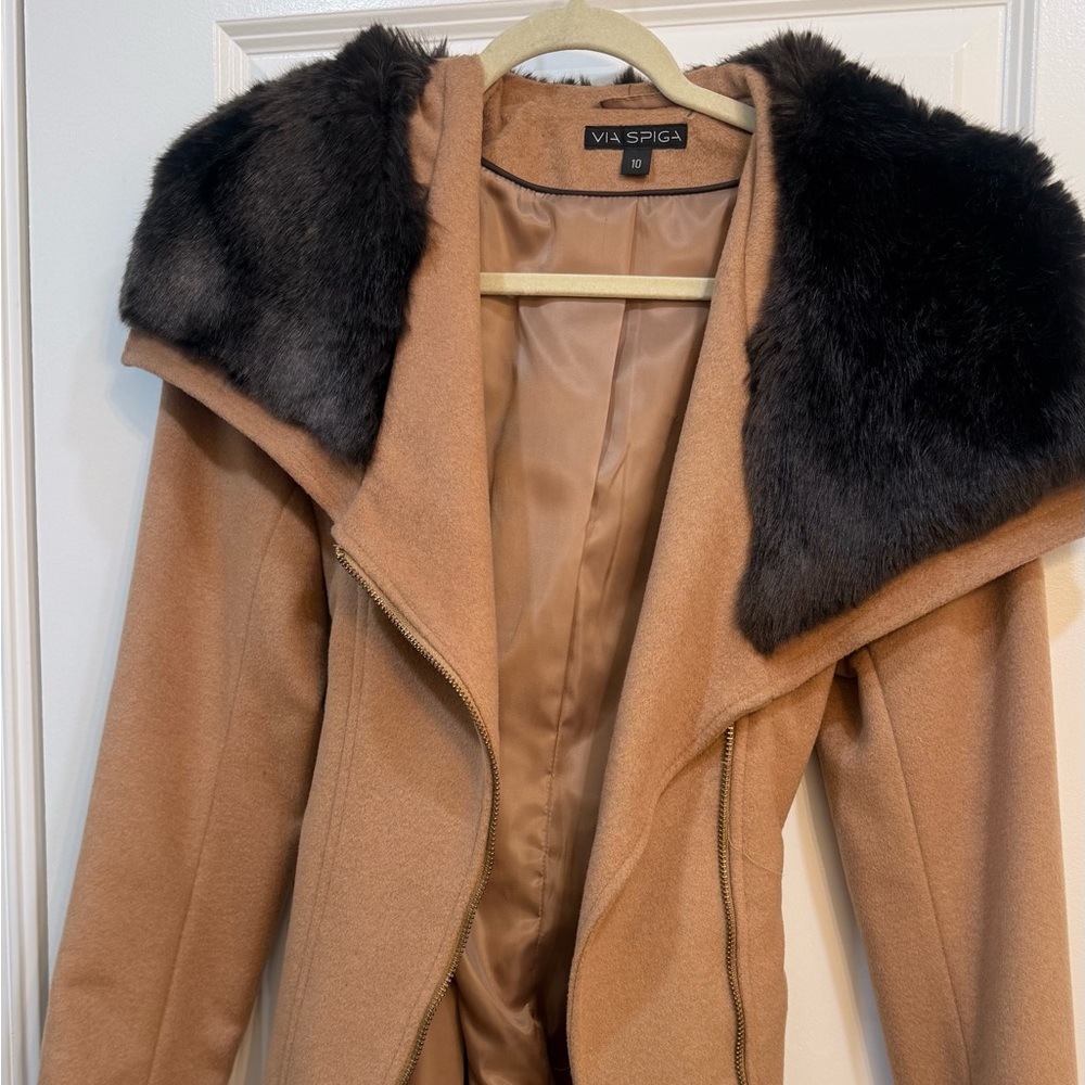 Camel Coat with Faux Fur and Belt